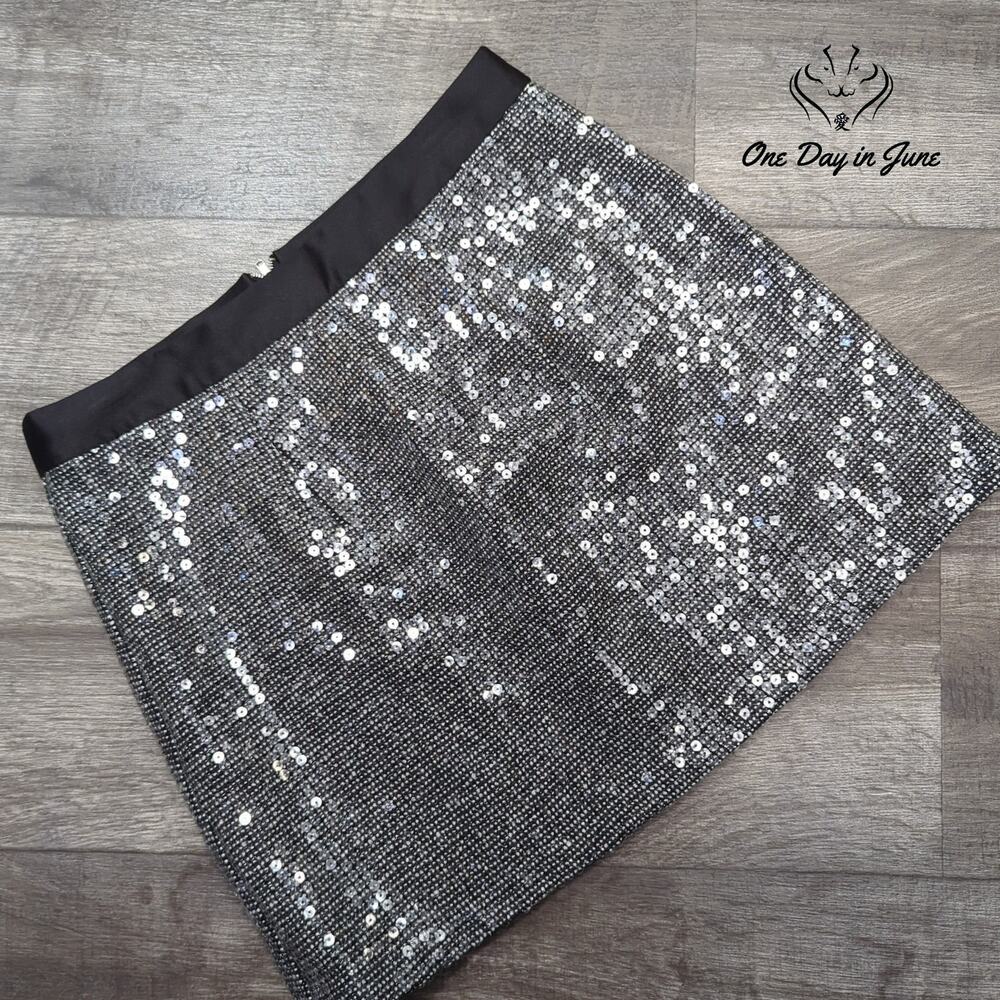 mark. Sequin Mini Skirt Size L
